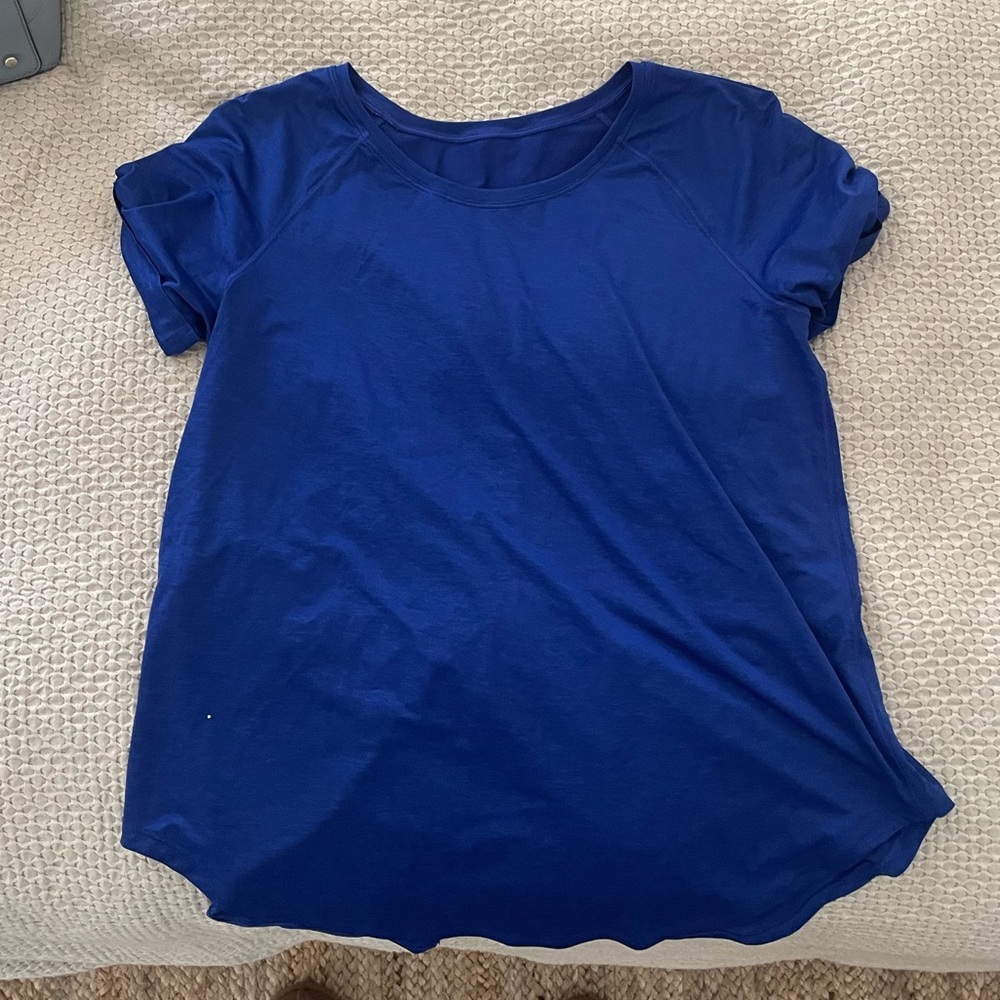 Blue lululemon top